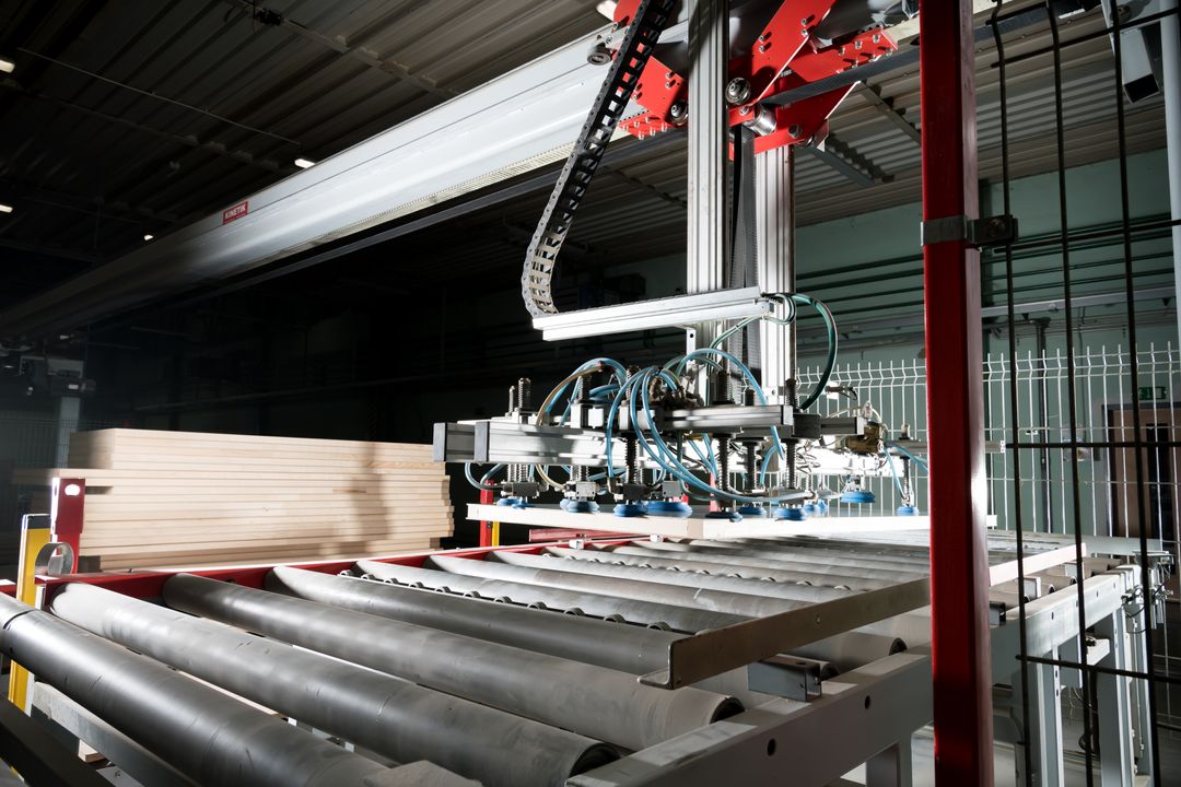 Výroba dveří a zárubní SAPELI ve výrobním závodě