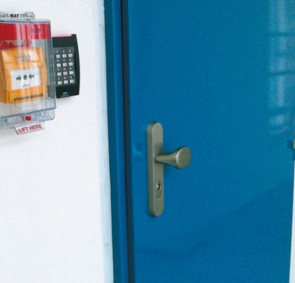 Protipožární dřevěné dveře, plné kazetové a prosklené