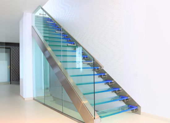 Kliknutím zvětšíte Realizace na zakázku, spol. PRO-K